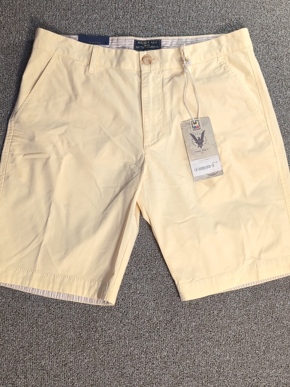 NWT Halsey LLC 1944 Shorts 45/46 Inspired Size 34 in Cornflower Yellow